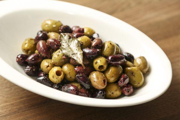 Greek olives, the source of Greece's "liquid gold." (Samira Bouaou/The Epoch Times)