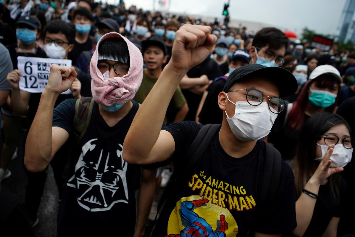 Activists in Hong Kong Make Pitch to Extradition Protesters: Register to Vote