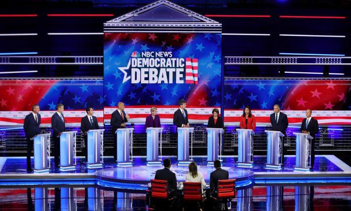 China is US' Biggest Threat, Democratic Candidates Say During Debate
