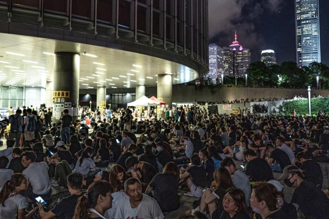 Hong Kong Anti-Extradition Protesters Rally Again Near Government Offices