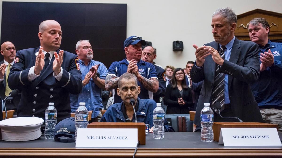 Jon Stewart Attends Funeral of Hero 9/11 Responder Who Died of Cancer