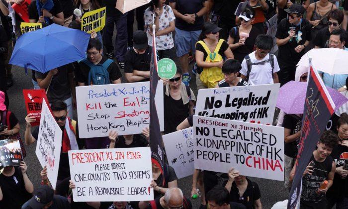 “Thank You for Fighting for Freedom for Us:” An Open Letter From Mainland Chinese to Hong Kong Protesters