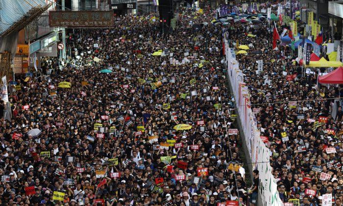 Hong Kong’s July 1 March Sees Record Number of Attendees Demanding Extradition Bill Be Scrapped
