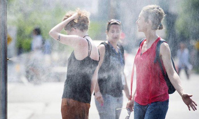 Montreal Unveils Plan to Respond to Heat Waves After 66 Deaths Last Year