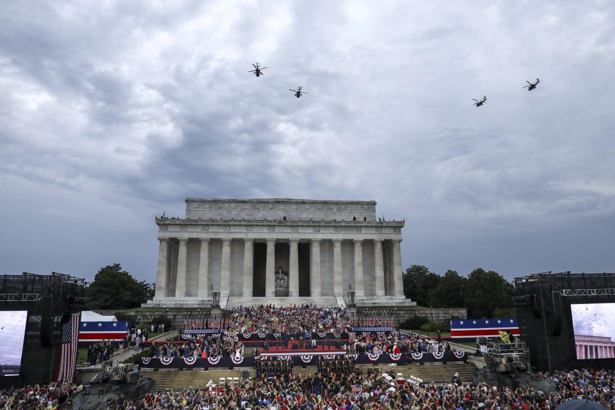 Military jets fly over the Lincoln Memorial during President Donald Trump's “Salute to America” event in Washington, on July 4, 2019. (Charlotte Cuthbertson/The Epoch Times)