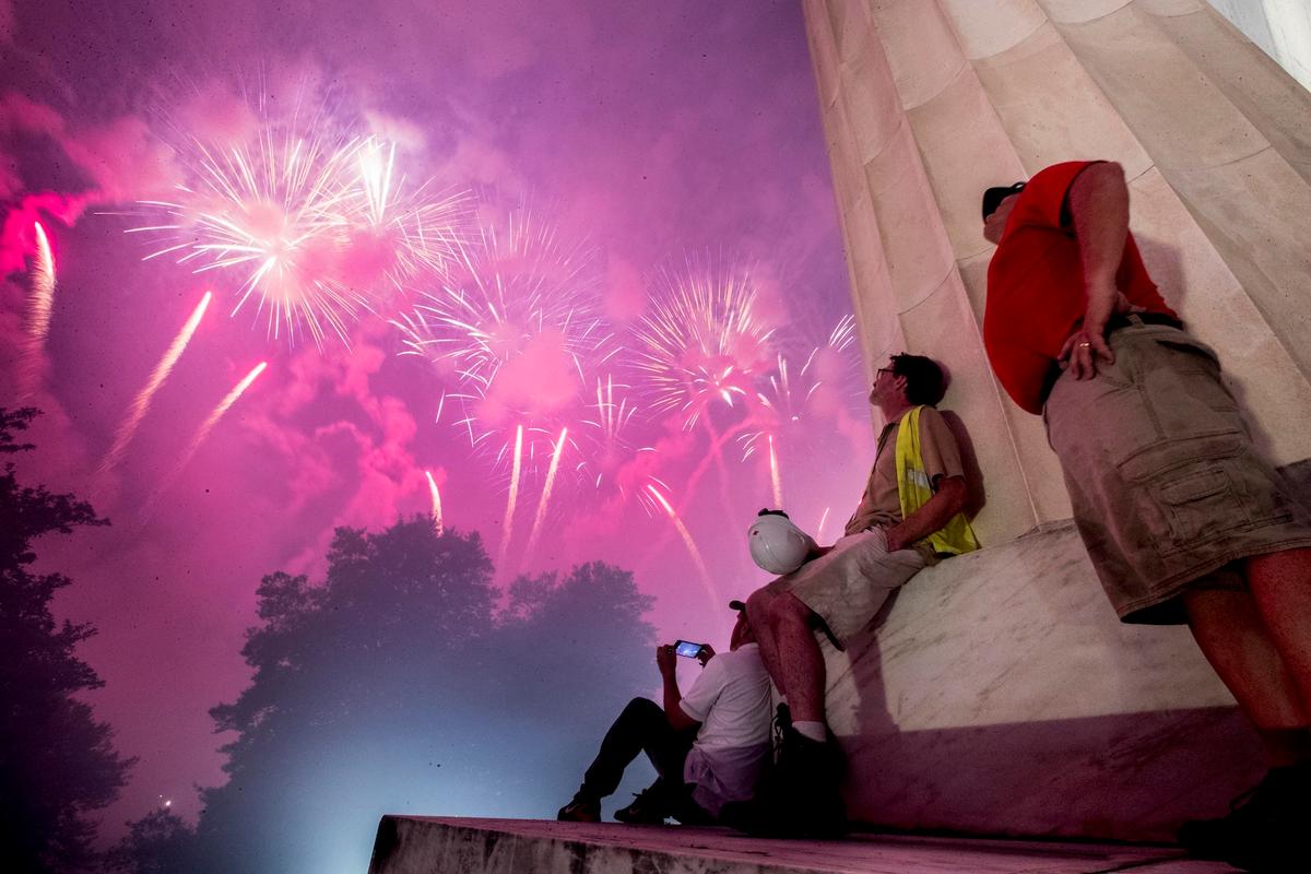 Fireworks seen from the Lincoln Memorial explode over the Potomac River for Independence Day, in Washington, on July 4, 2019. (AP Photo/Andrew Harnik)