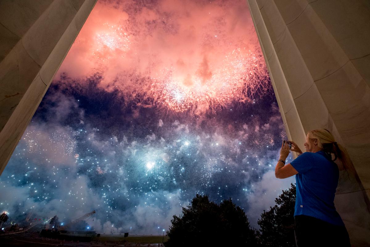 Fireworks seen from the Lincoln Memorial explode over the Potomac River for Independence Day , in Washington, on July 4, 2019. (AP Photo/Andrew Harnik)