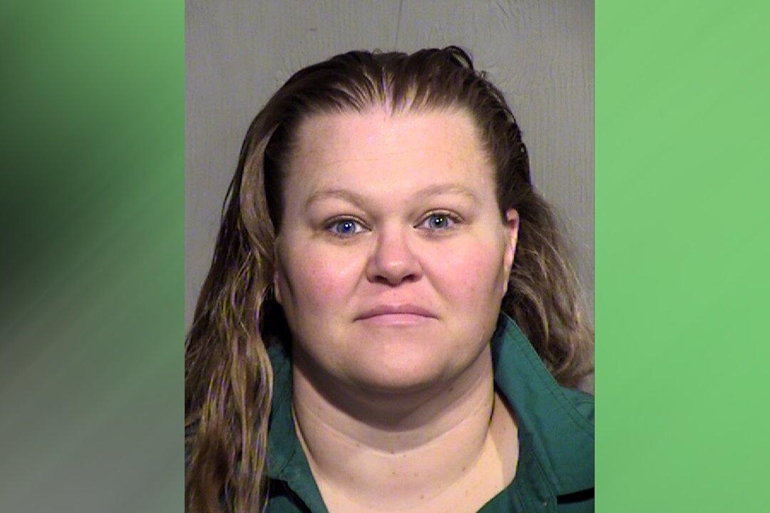 Puppy Dies After Being Left Outside Without Water in Phoenix