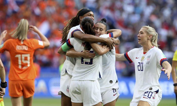 Pelosi Invites US Women’s Soccer Team to Capitol After World Cup Win