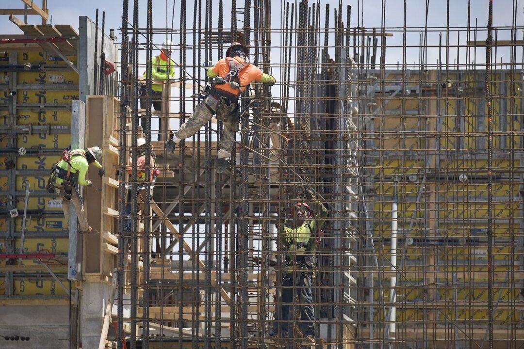 Number of Americans on Welfare Dropping Under Trump Administration