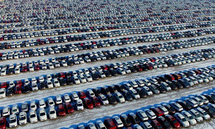 China June Auto Sales Shrink, Marks 12th Month of Decline: Industry Data