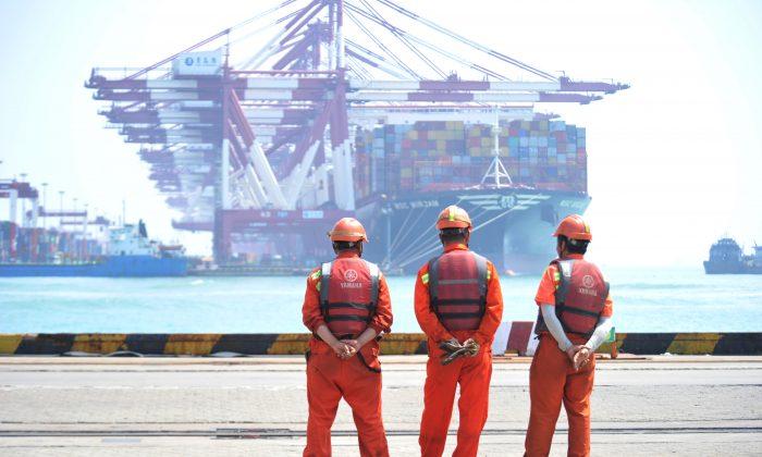 China’s June Exports, Imports Fall as Trade War Takes Heavier Toll