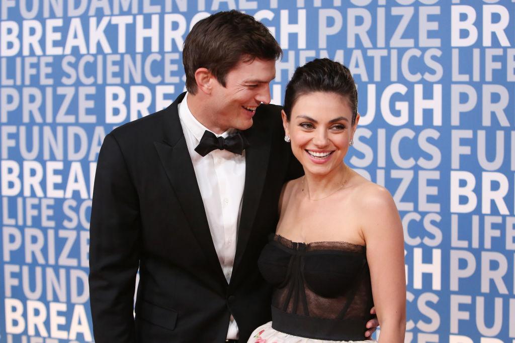 Kutcher and Kunis attend the 2018 Breakthrough Prize at NASA Ames Research Center in California on Dec. 3, 2017 (©Getty Images | <a href="https://www.gettyimages.com/detail/news-photo/actors-ashton-kutcher-and-mila-kunis-attend-the-2018-news-photo/885047774">Jesse Grant</a>)