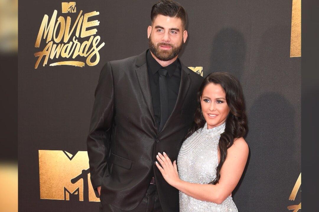 Jenelle Evans and Husband David Eason Welcome 2 Puppies After Dog-Killing Controversy