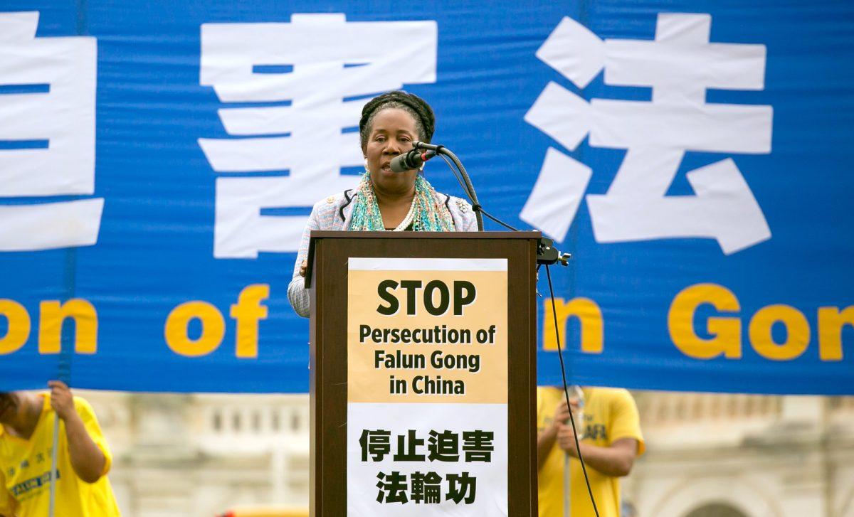 Rep. Sheila Jackson Lee (D-Texas) speaks at a rally commemorating the 20th anniversary of the persecution of Falun Gong in China, outside the Capitol on July 18, 2019. (Lisa Fan/The Epoch Times)