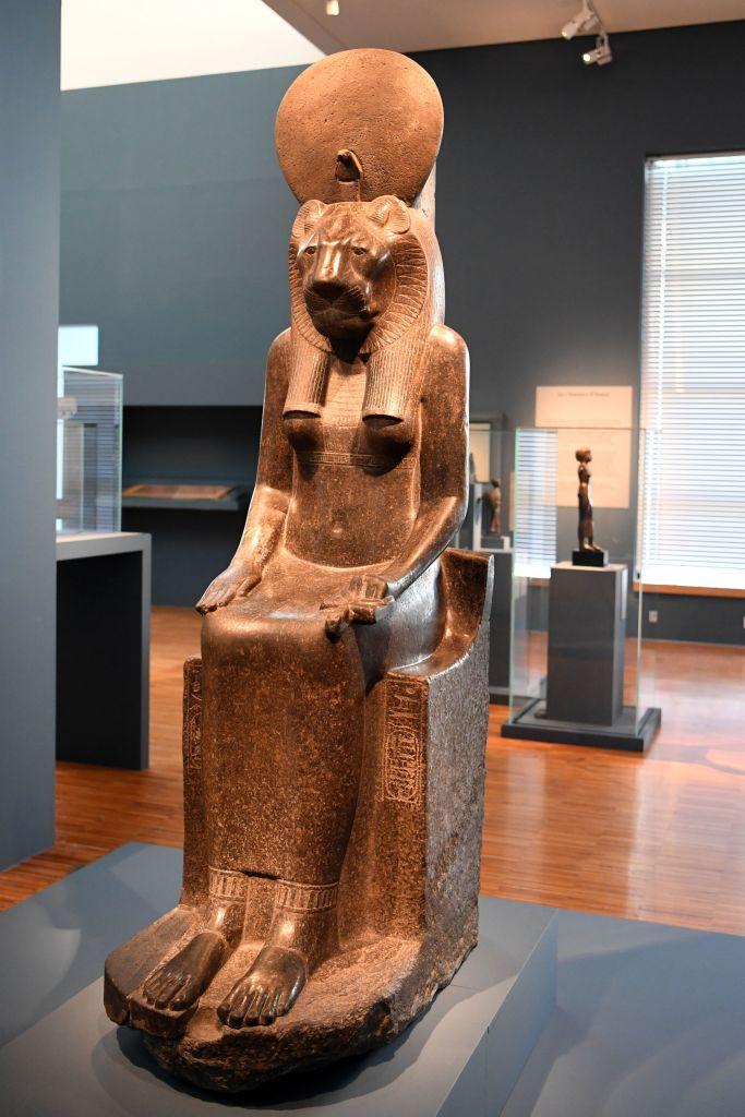 ©Getty Images | <a href="https://www.gettyimages.com/detail/news-photo/an-egyptian-statue-depicting-sekhmet-a-warrior-goddess-as-news-photo/1052812854">JEAN-PIERRE CLATOT</a>