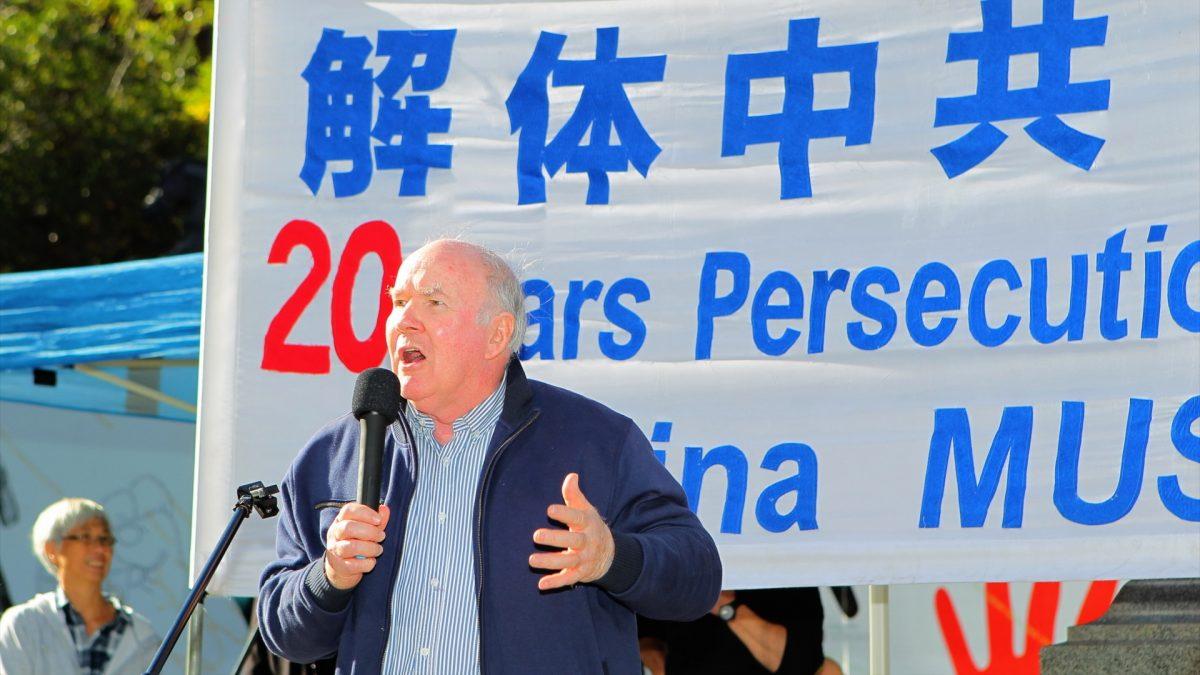 Peter Westmore, former president of the National Civic Council, speaks at a rally in Melbourne, Australia on July 20, 2019. (Chen Ming/Epoch Times)