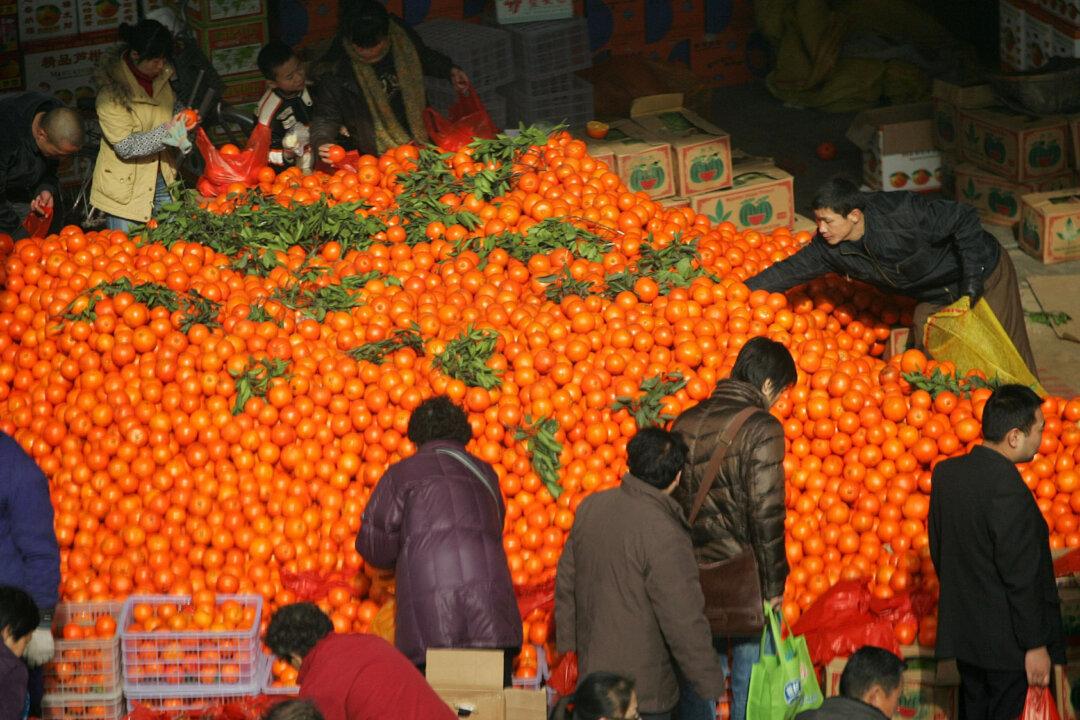 Australia-Listed China Citrus Firm Says Board Quit After Probe Rumor