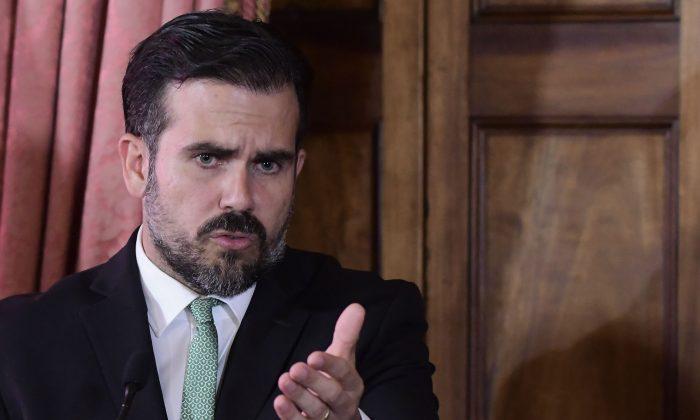 Puerto Rico Governor Won’t Seek Re-election, Leaves His Party, but Refuses to Resign