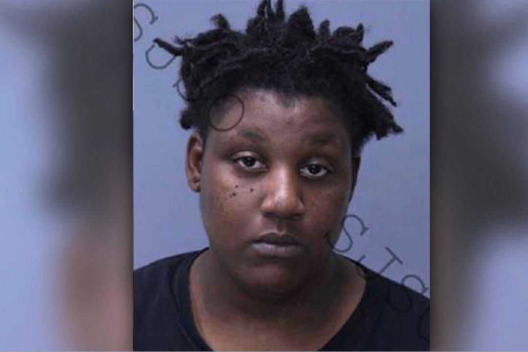 Florida Woman Accused of Assault After Pulling Knife Over Slice of Pizza