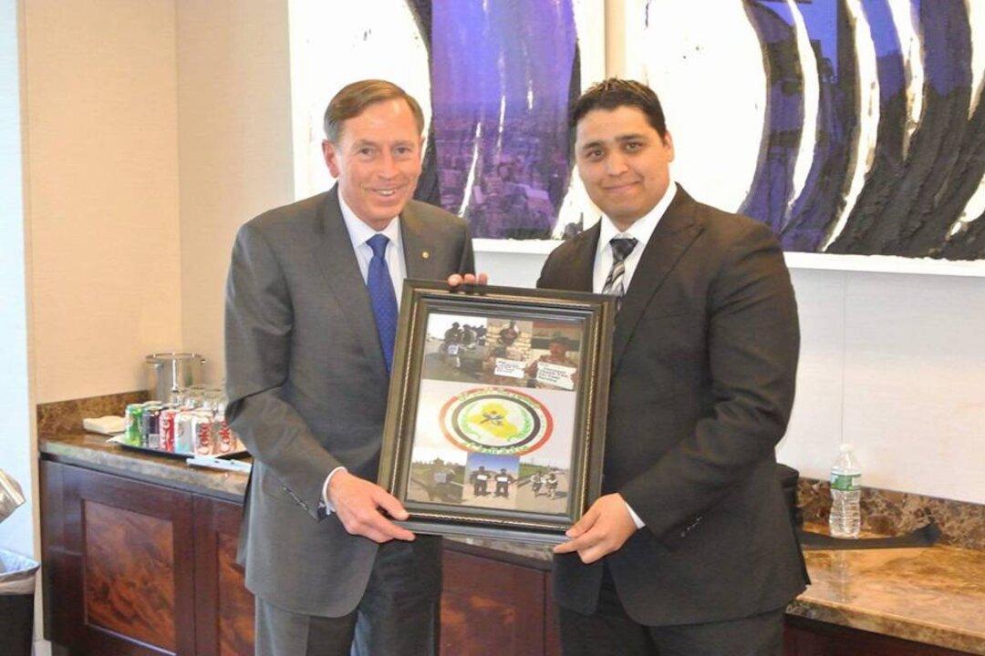 A Survivor of Saddam’s Prison Becomes a Patriot