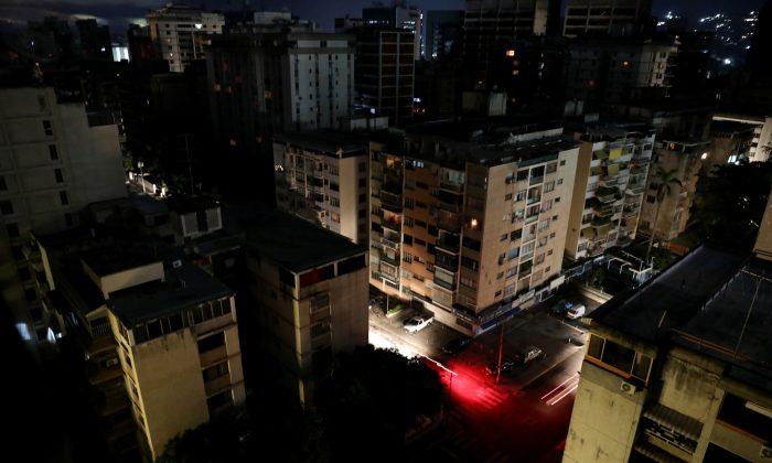 Widespread Blackout Hits Venezuela, Gov’t Blames ‘Electromagnetic Attack’