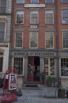 Bowne & Co. Stationers is still a fully operational press shop. (Tal Atzmon/NTDTV)