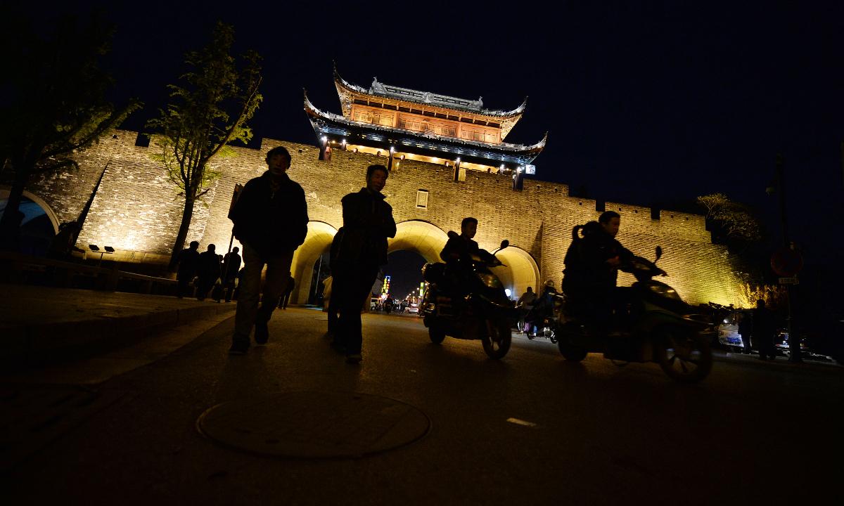 Man Drives Drunk and Requests to be Jailed, Gets a Worse Outcome