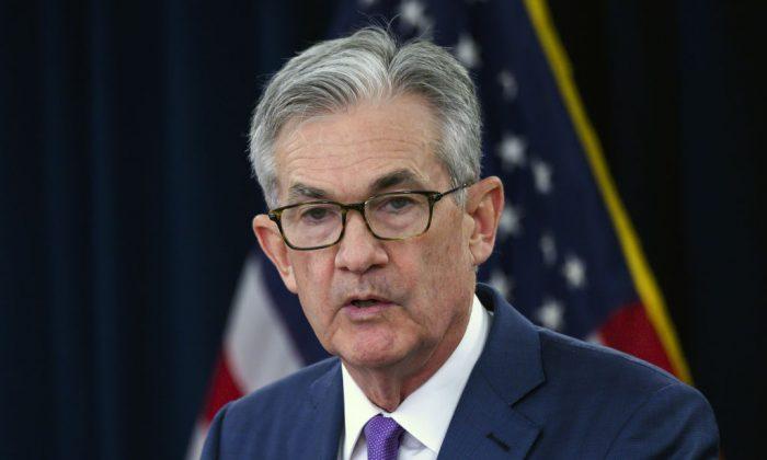 Fed Cuts Interest Rates for the First Time Since 2008