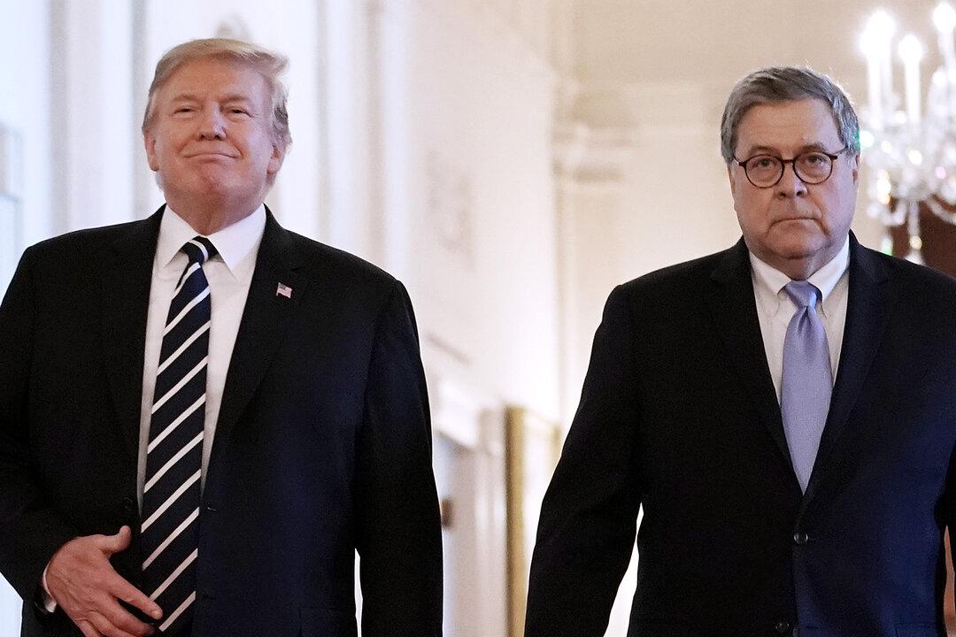 Trump Awaits Answers From Barr as Judge Tosses DNC’s Russia-Collusion Lawsuit