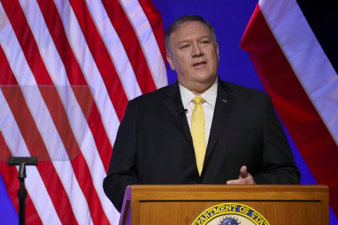 Pompeo Jabs at China’s ‘Bad Behavior’, Defends US Tariffs
