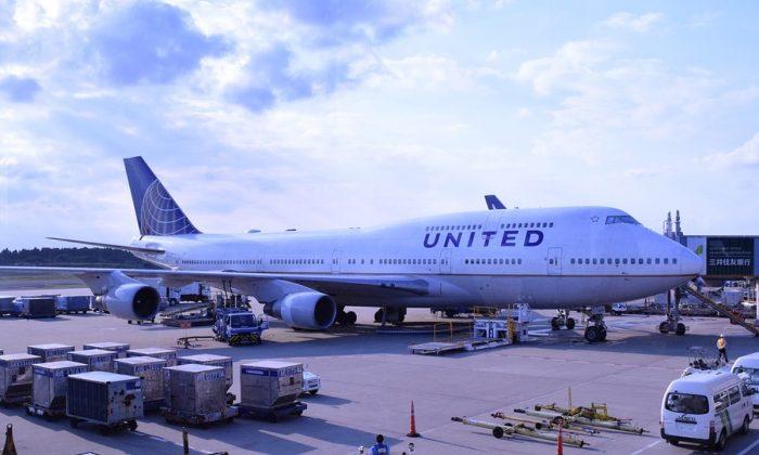 United Airlines, JetBlue Airways Ax Flights, Cut Spending Due to Coronavirus