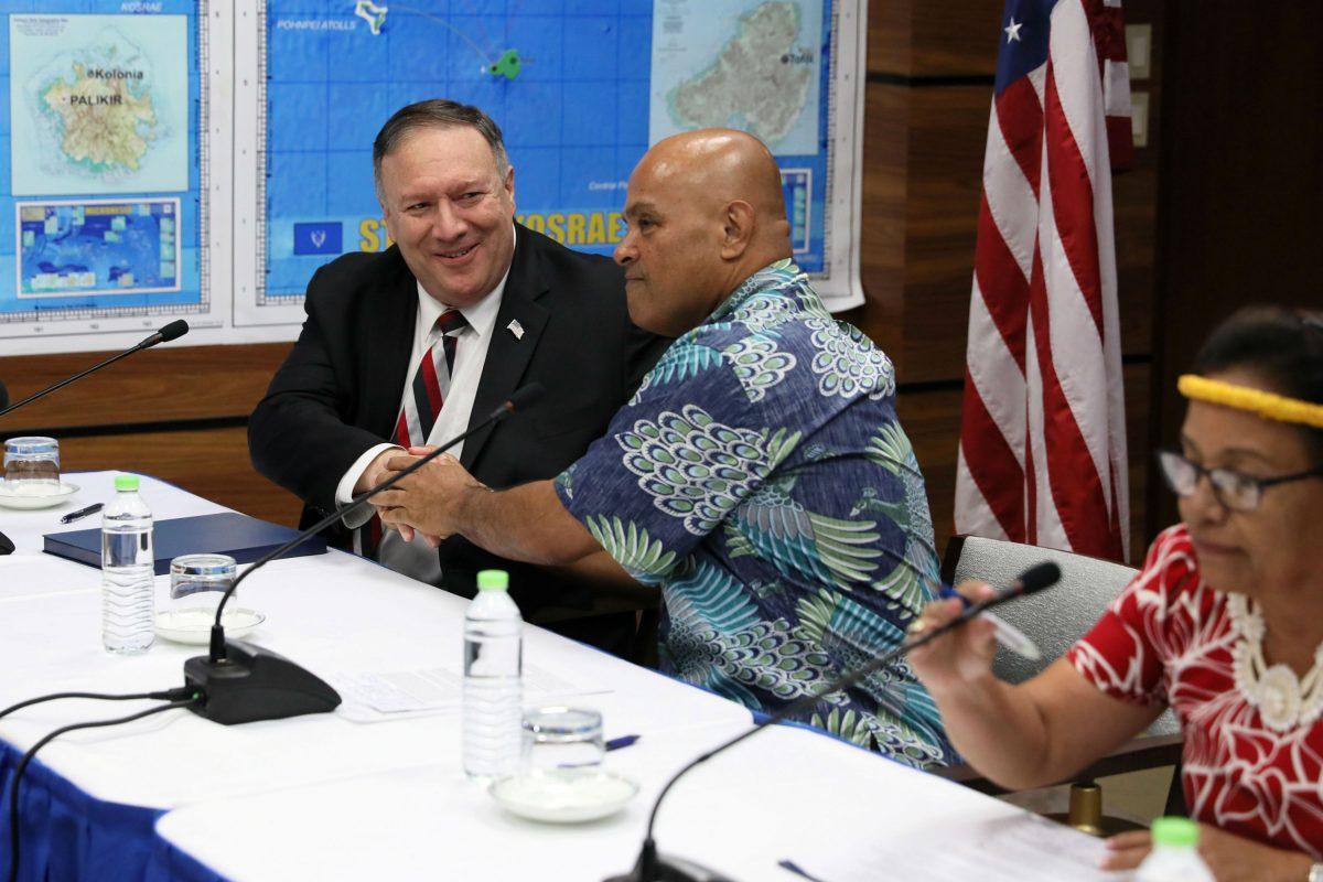 U.S. Secretary of State Mike Pompeo, Federated States of Micronesia President David Panuelo, and Marshall Islands President Hilda Heine hold a news conference after their meetings in Kolonia, Federated States of Micronesia, on Aug. 5, 2019. (Reuters/Jonathan Ernst)