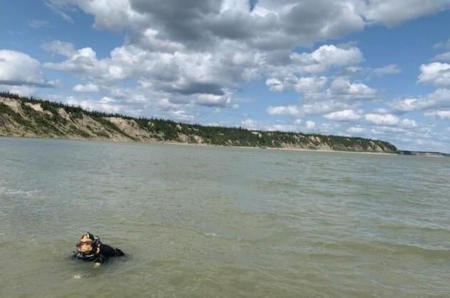 RCMP Complete Search of River Near Gillam, MB, for Murder Suspects