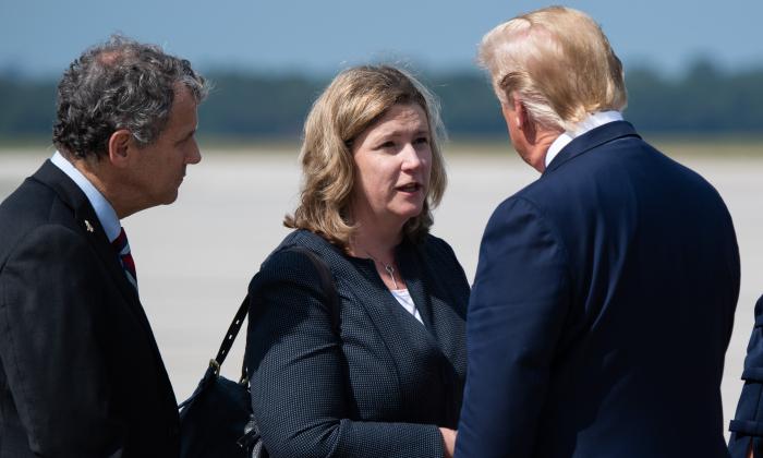 President and First Lady Land in Dayton to Visit Victims and First Responders
