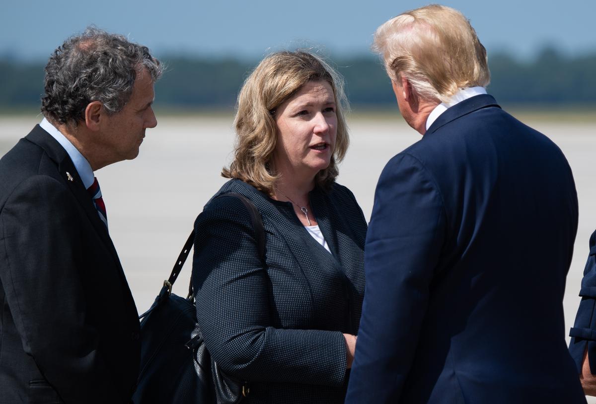 President and First Lady Land in Dayton to Visit Victims and First Responders