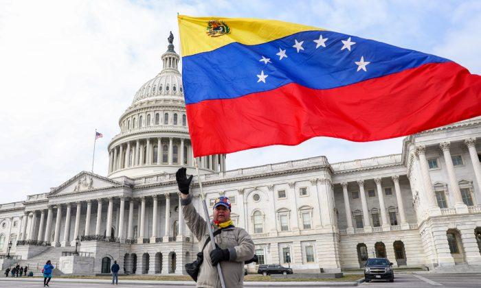 White House Mulls Protection for Venezuelans in the US, but Shy About Anything Hard to Undo