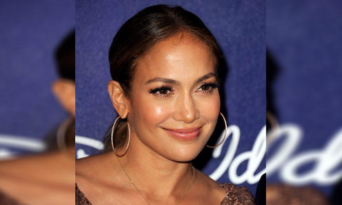 Tot Sings ‘Let It Go’ in American Idols Audition, Jennifer Lopez Is Left Teary-Eyed