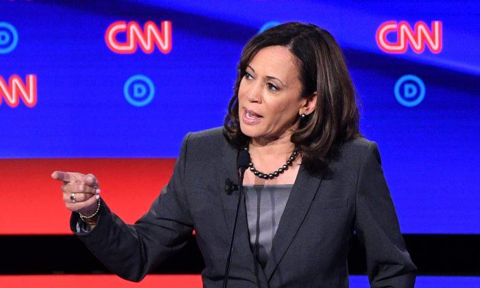 Support for Kamala Harris Dives After Debate Clashes With Tulsi Gabbard