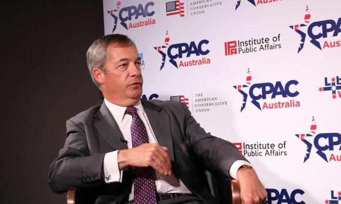 World Needs to Stand Strongly Behind Hong Kong Protesters, Nigel Farage Says