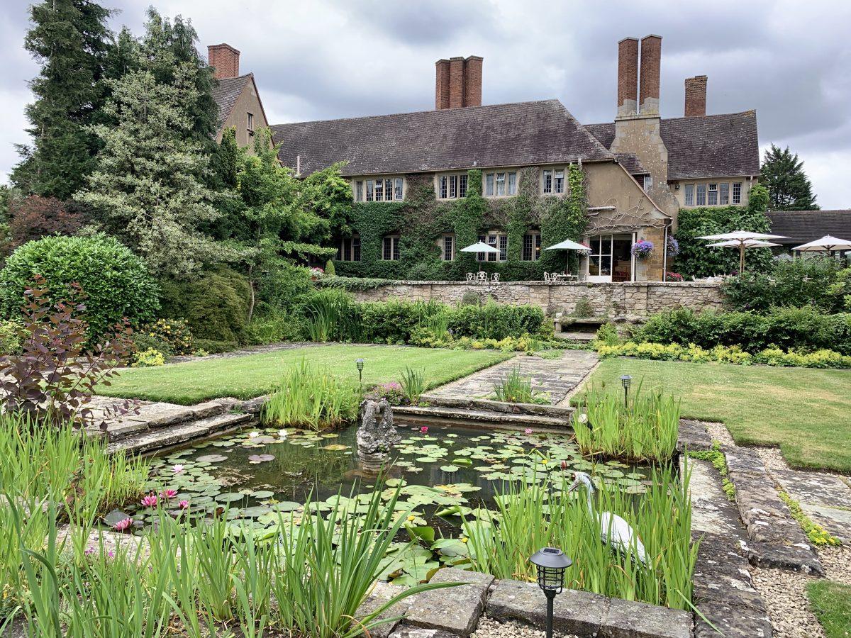 Mallory Court is the quintessential English country manor. (Janna Graber)