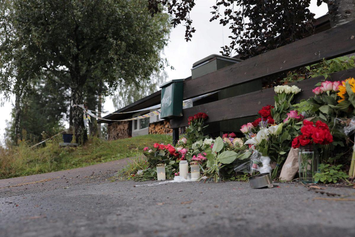 Flowers dedicated to the late stepsister of a suspected killer, who attacked Al-Noor Islamic Centre Mosque, are seen outside their house in Baerum outside Oslo, Norway, on Aug. 12, 2019. (NTB Scanpix/Orn E. Borgen via Reuters)