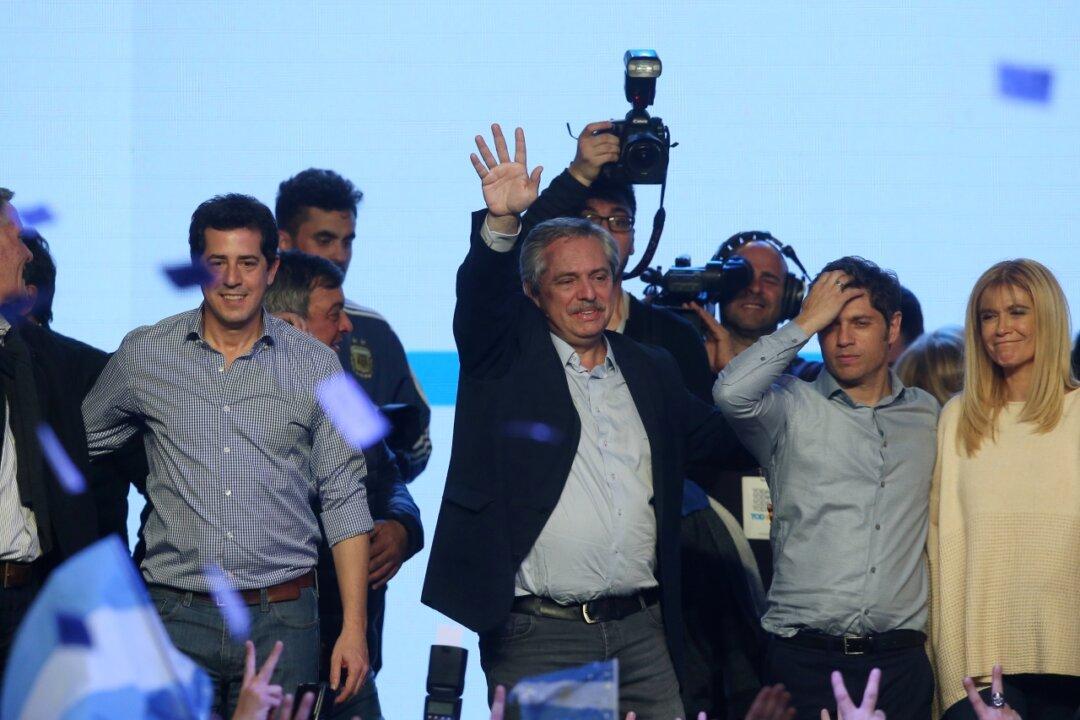 Argentine Peso Crashes As Leftist Populist Candidate Takes the Lead in Primary Election Results