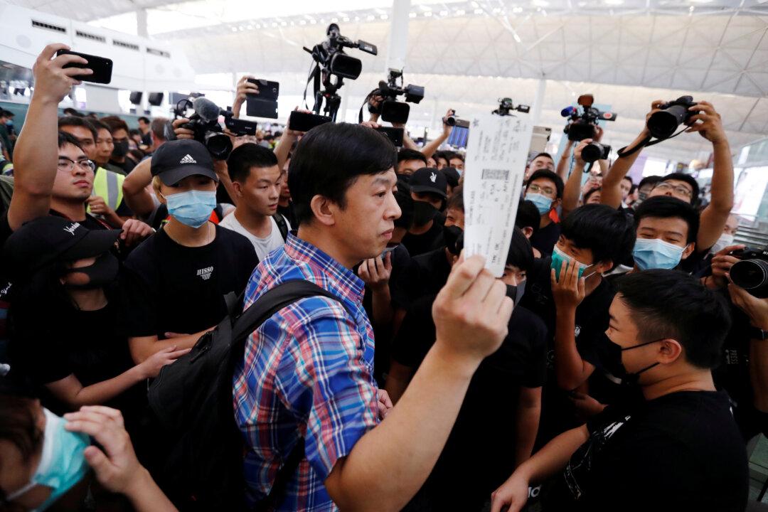 Hong Kong Protests Spark Capital Outflow Fears