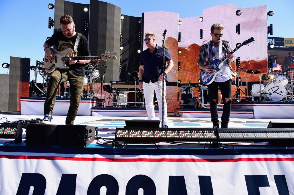 Rascal Flatts (©Getty Images | <a href="https://www.gettyimages.ca/detail/news-photo/rascal-flats-performs-during-pre-race-festivities-prior-to-news-photo/920005248">Jared C. Tilton</a>)