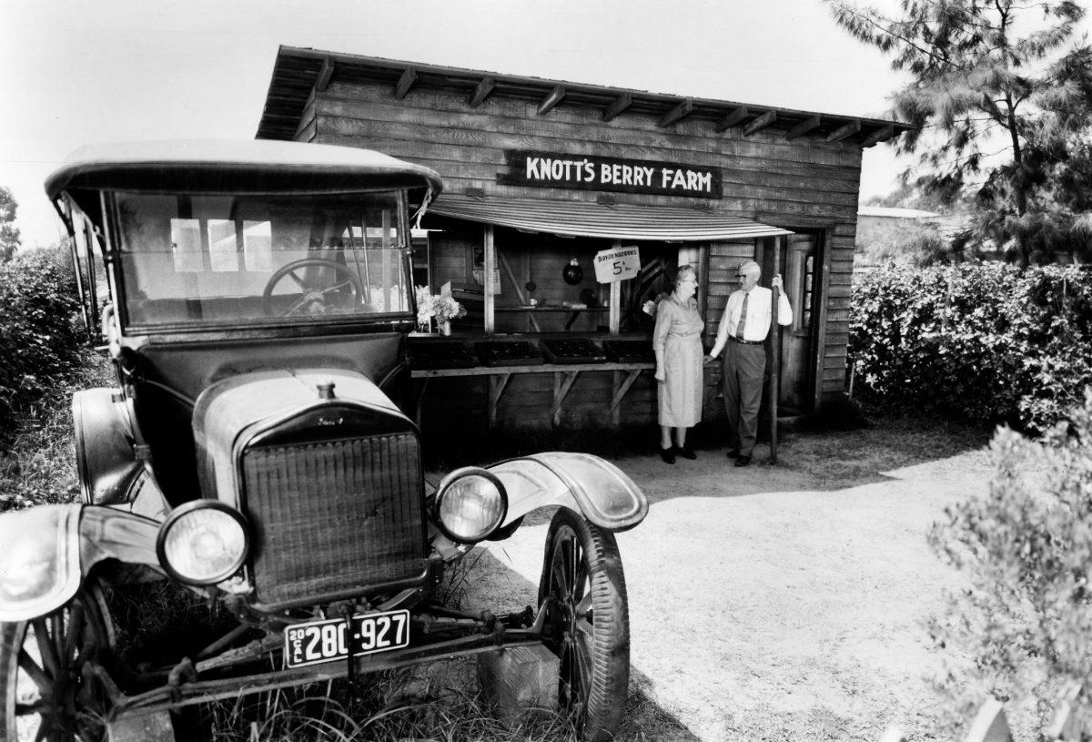 The original Knott Family Berry Stand in the 1920s. (Courtesy of Knott's Berry Farms)<span style="font-size: 16px;"> </span>