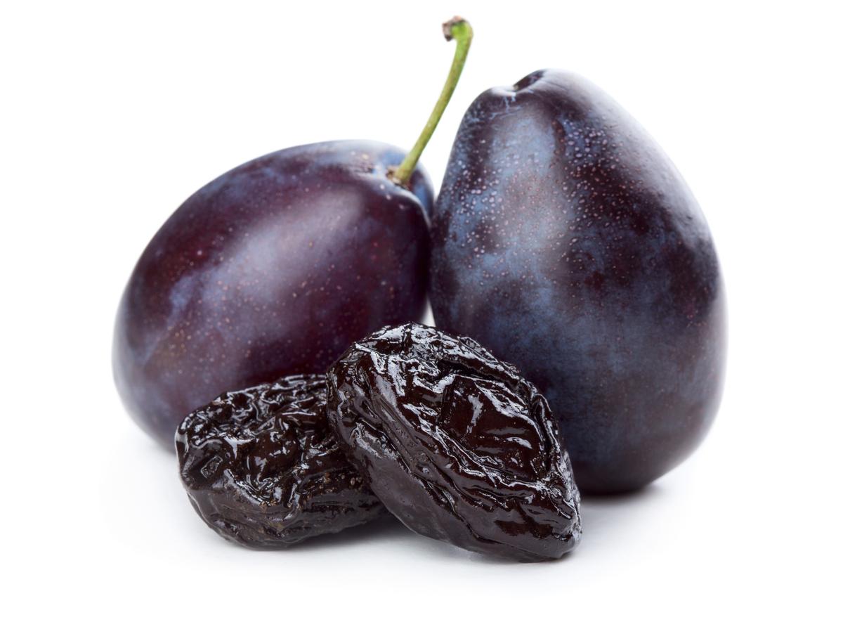 Dried Plums Slow Bone Loss in Aging