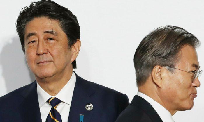 South Korea Cancels Japan Intelligence Deal Amid Trade Dispute