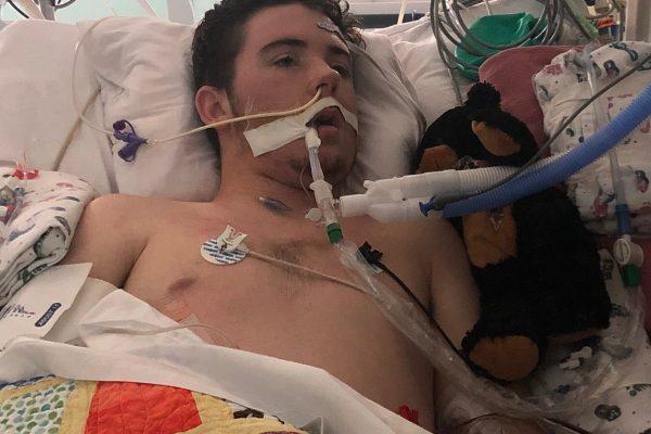 Tryston Zohfeld, 17, was hospitalized for 18 days after his lungs failed. (GoFundMe)