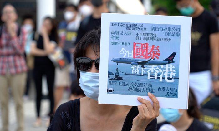 Protesters Denounce Cathay Pacific for Bowing to Beijing Pressure, Firing Staff